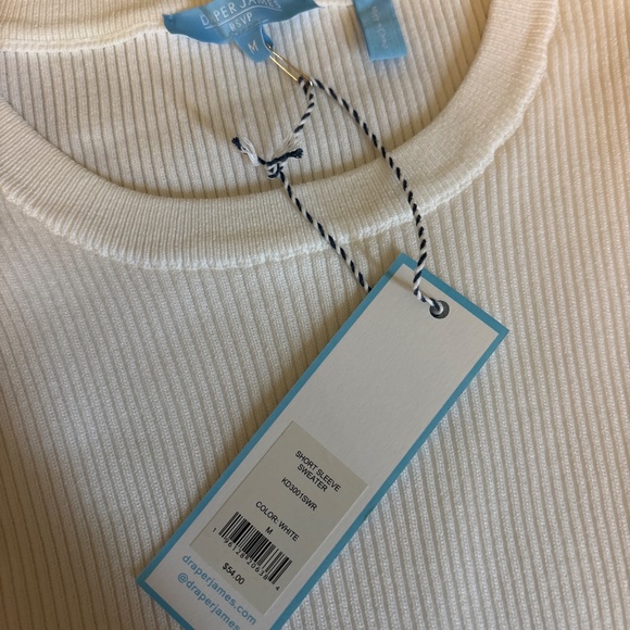 Draper James short sleeve sweater in size medium - Picture 2 of 4